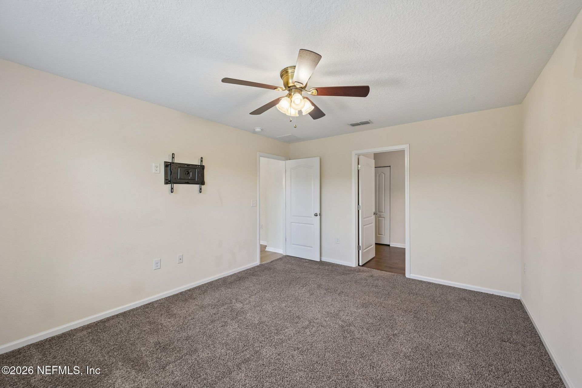 2205 Pebble Point Drive, Green Cove Springs, FL 32043 Photo