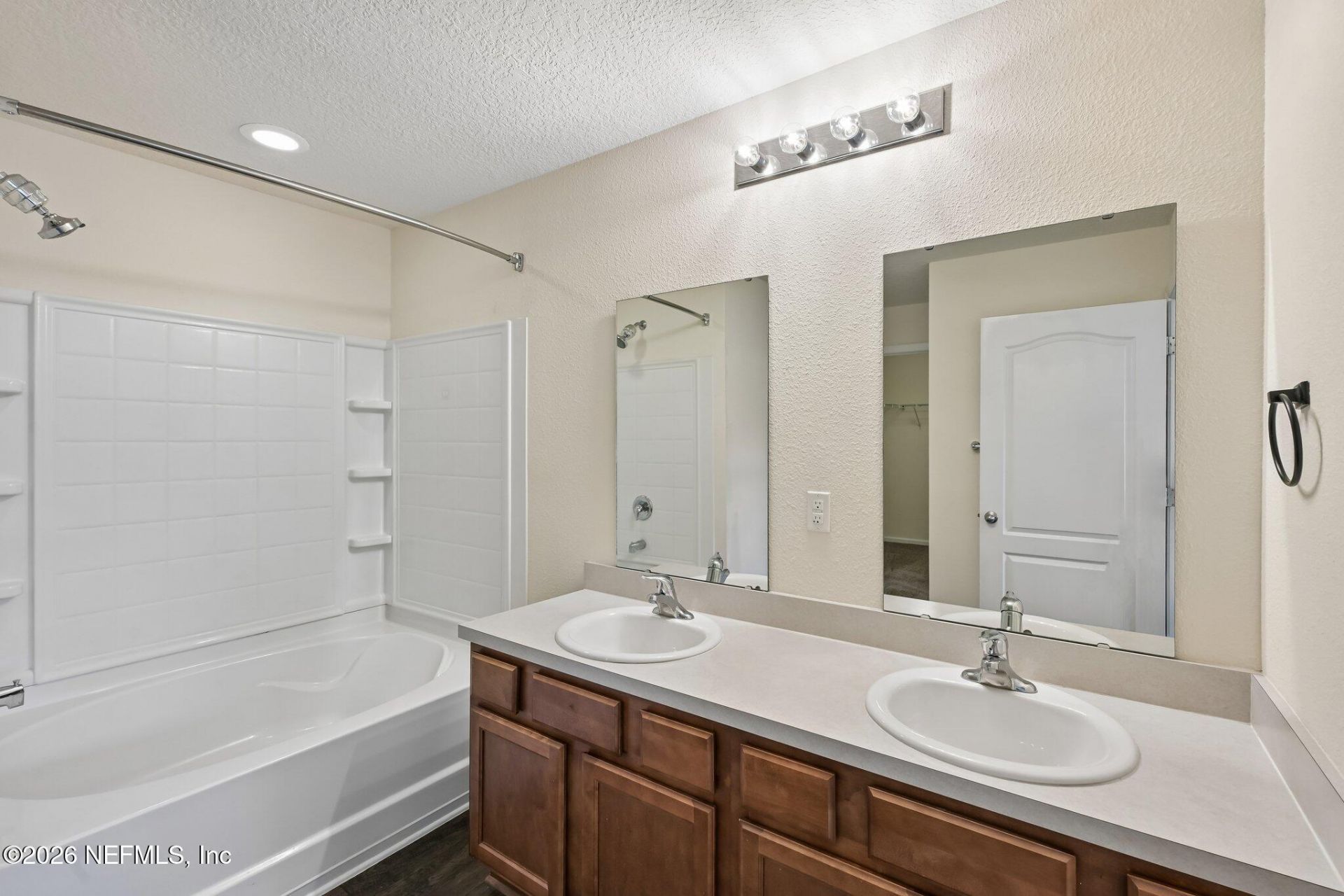2205 Pebble Point Drive, Green Cove Springs, FL 32043 Photo