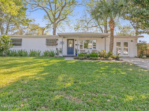 451 SARGO Road, Atlantic Beach, FL 32233