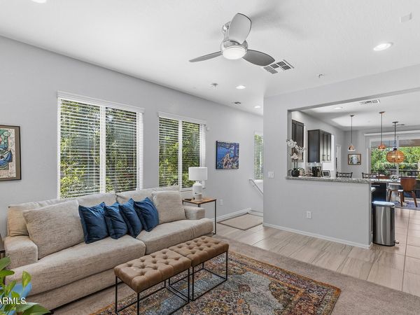 5550 N 16TH Street, Unit 142, Phoenix, AZ 85016