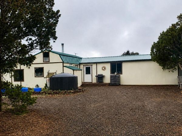 48 ACR 3187, Vernon, AZ 85940