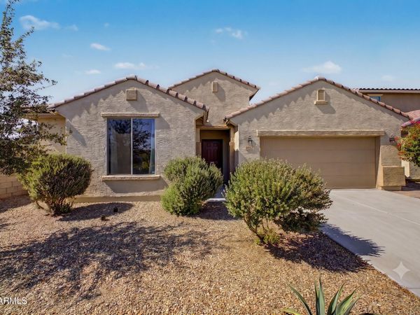 6952 W GOLDEN Lane, Peoria, AZ 85345