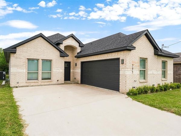 505 Melody Circle , Kaufman, TX 75142
