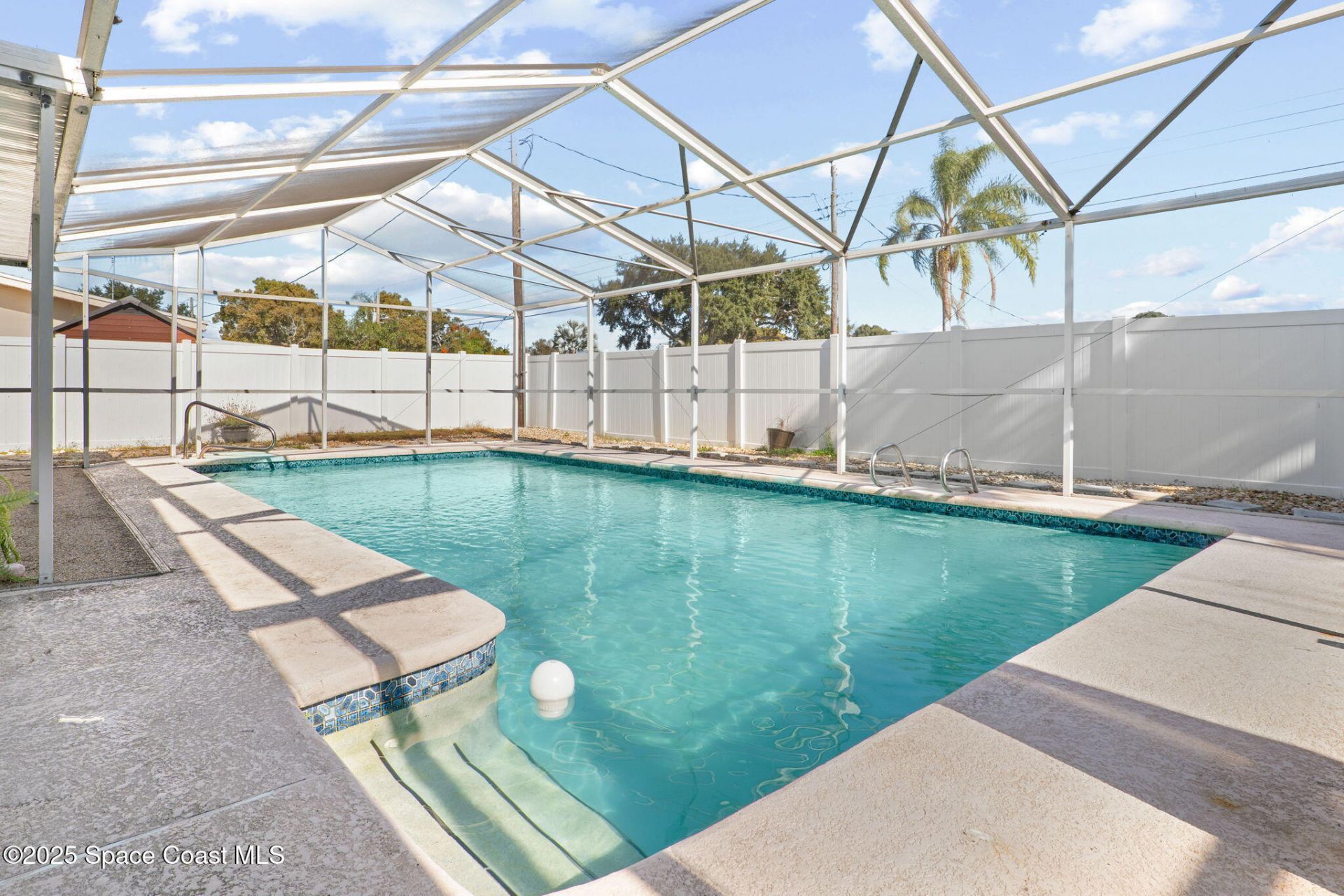 593 Cheyenne Avenue , Melbourne, FL 32935 Photo