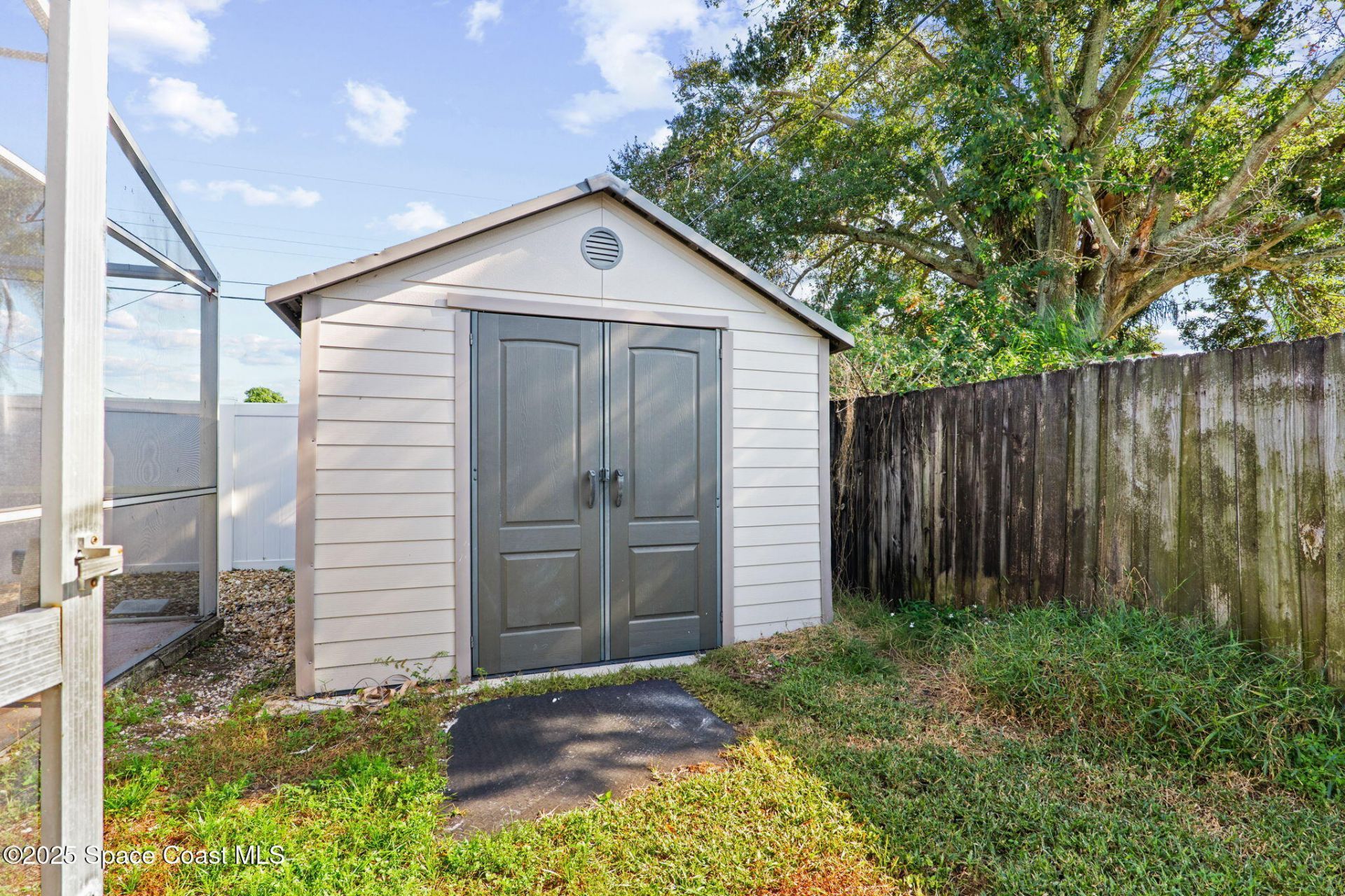 593 Cheyenne Avenue , Melbourne, FL 32935 Photo