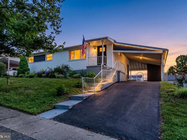 6 KAREN COURT, CAMP HILL, PA 17011