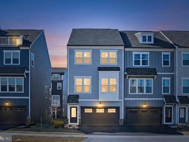 18351 MOSS GARDEN ROAD , DUMFRIES, VA 22026