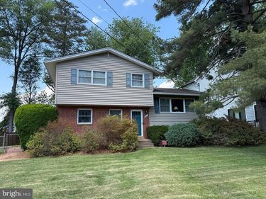 611 TAPAWINGO ROAD SW, VIENNA, VA 22180
