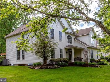 6 LEAPSON LANE, DOYLESTOWN, PA 18901