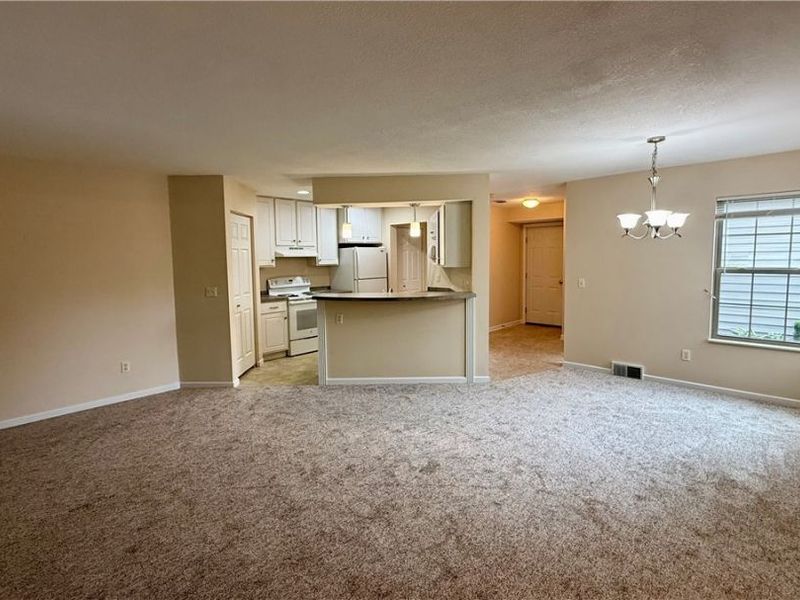 156 Spinnaker Drive, Columbiana, OH 44408 Photo 14