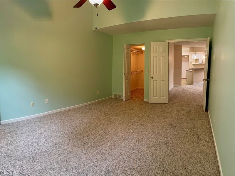 156 Spinnaker Drive, Columbiana, OH 44408 Photo 16