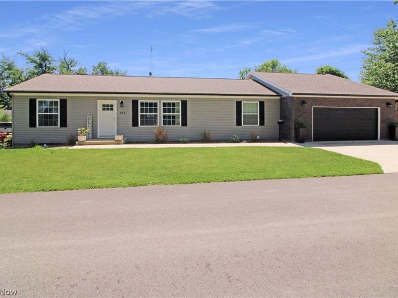 322 Wilson Avenue, Port Clinton, OH 43452 Photo 3