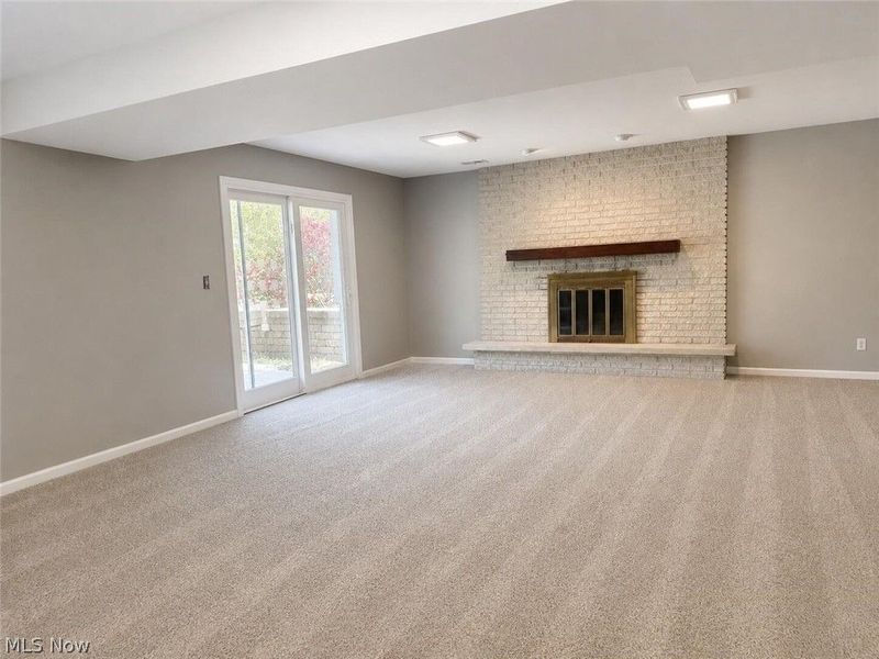 6815 Hickory Hill Drive, Mayfield, OH 44143 Photo 12