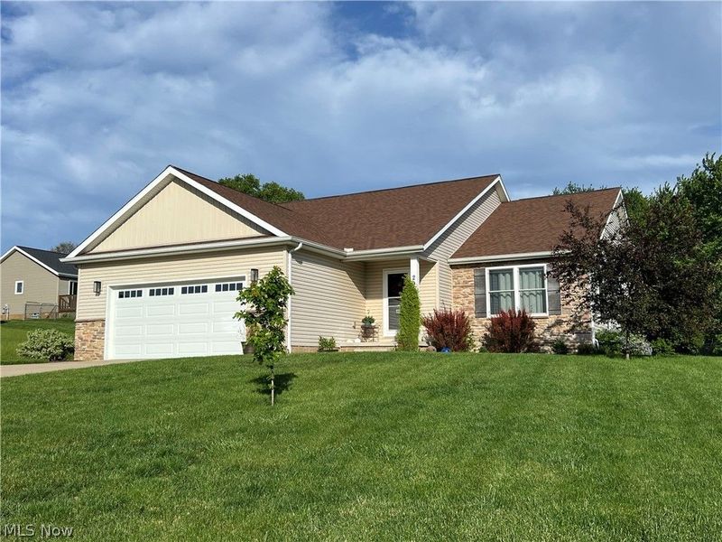 2918 Standish Avenue SW, Canton, OH 44706 Photo 2