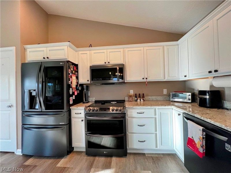 2918 Standish Avenue SW, Canton, OH 44706 Photo 21