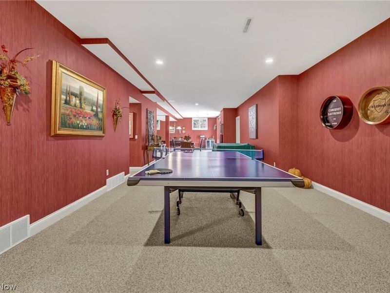 19322 Araglin Court , Strongsville, OH 44149 Photo 39