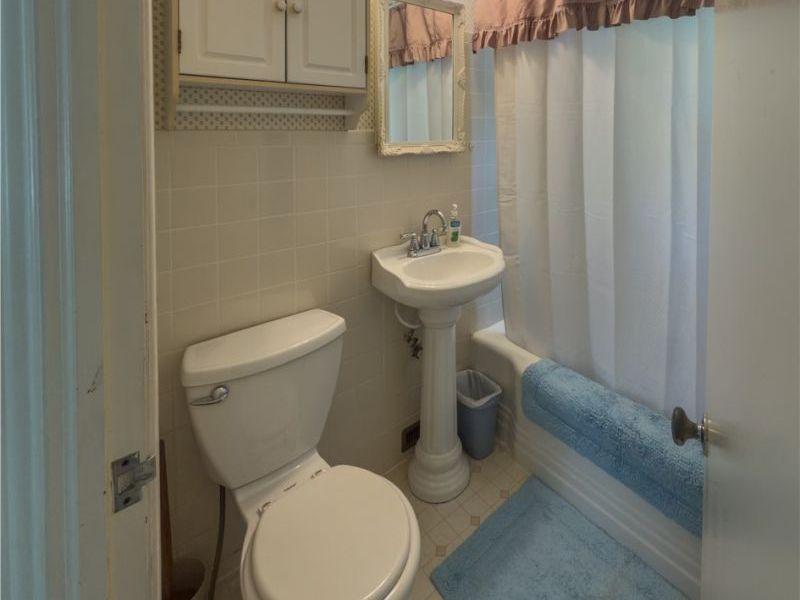 626 Princeton Avenue , Elyria, OH 44035 Photo 10