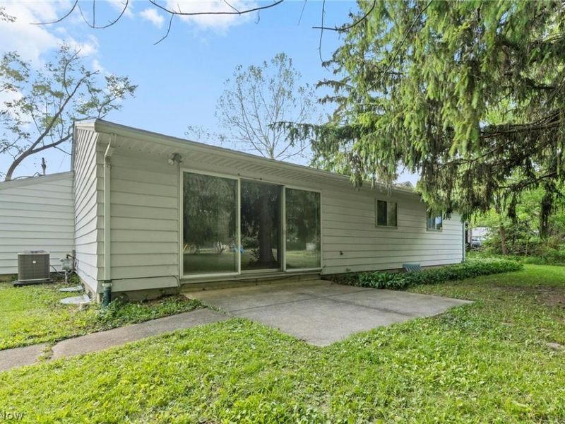 6389 Barton Road, North Olmsted, OH 44070 Photo 28