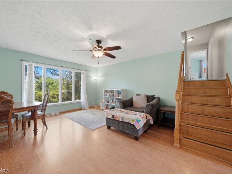 11205 Merrimack Avenue NW, Hartville, OH 44632 Photo 8