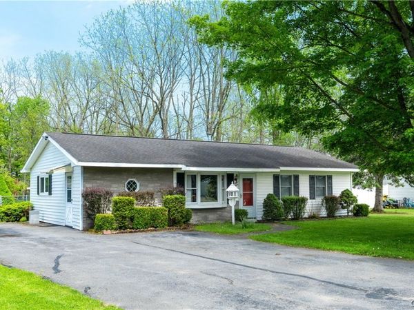 33 Tindall , Clinton, NY 13323