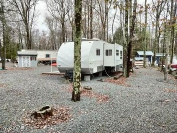 185 Forest Glen Drive , Milford, PA 18337