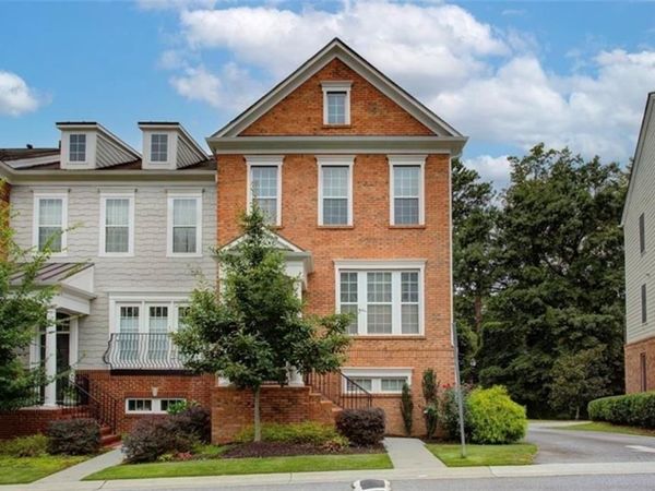 2166 Weldonberry Drive NE, Atlanta, GA 30319