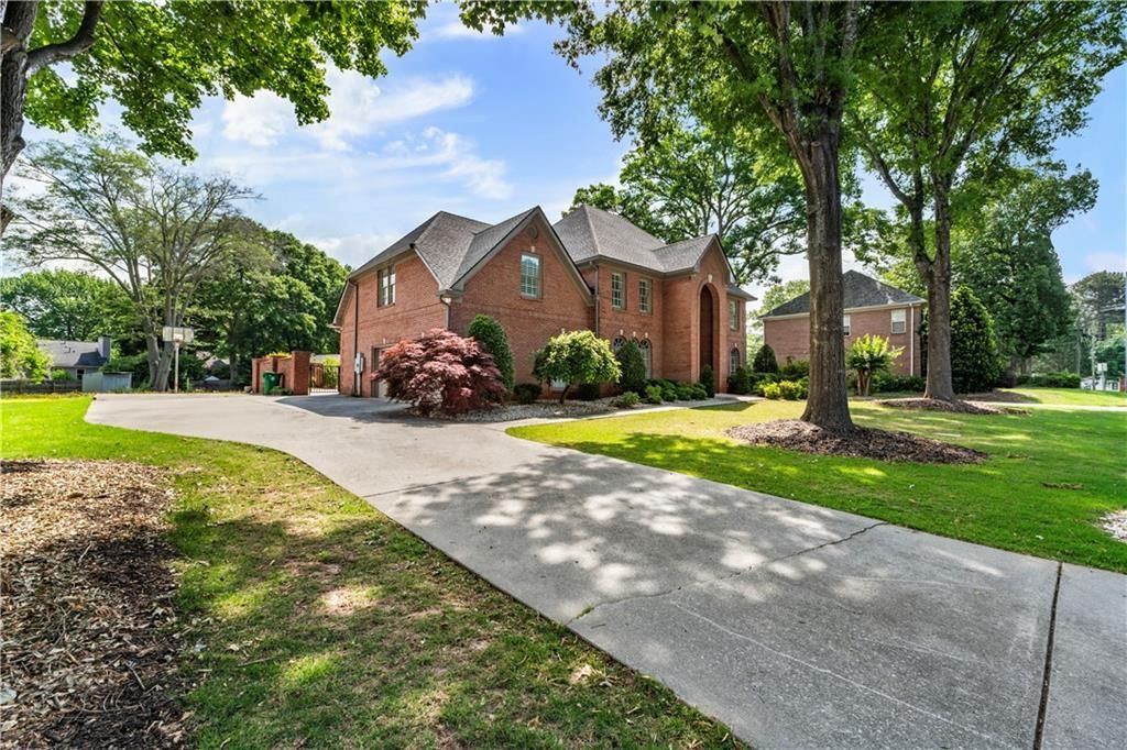 1639 Hudson Road , Decatur, GA 30033 Main Photo