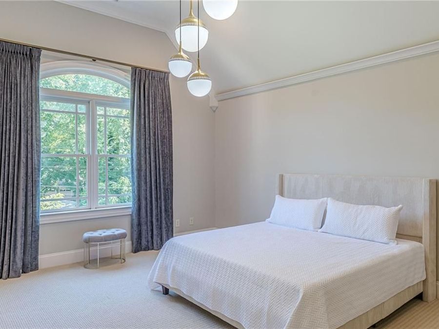 Property Image 104