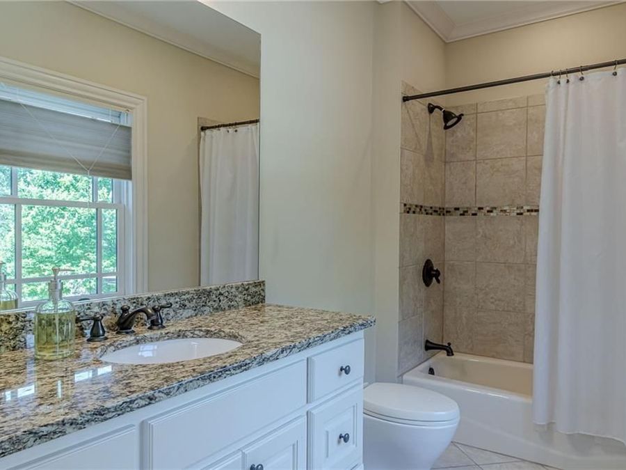 Property Image 106