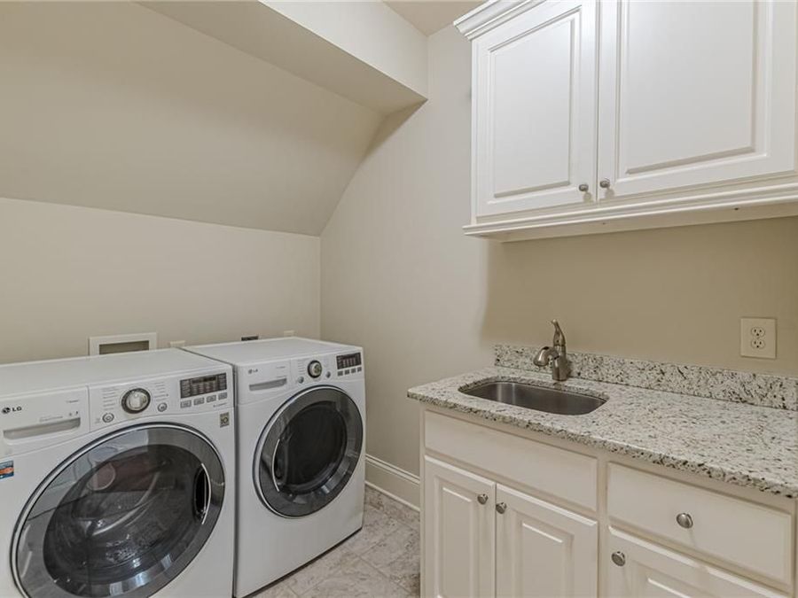 Property Image 109