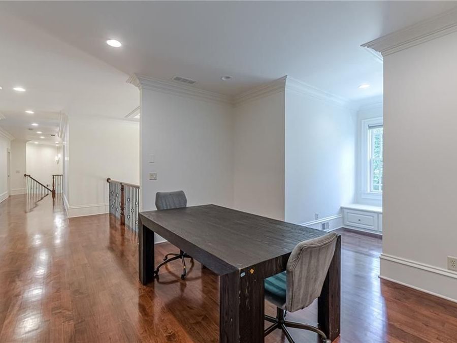 Property Image 116