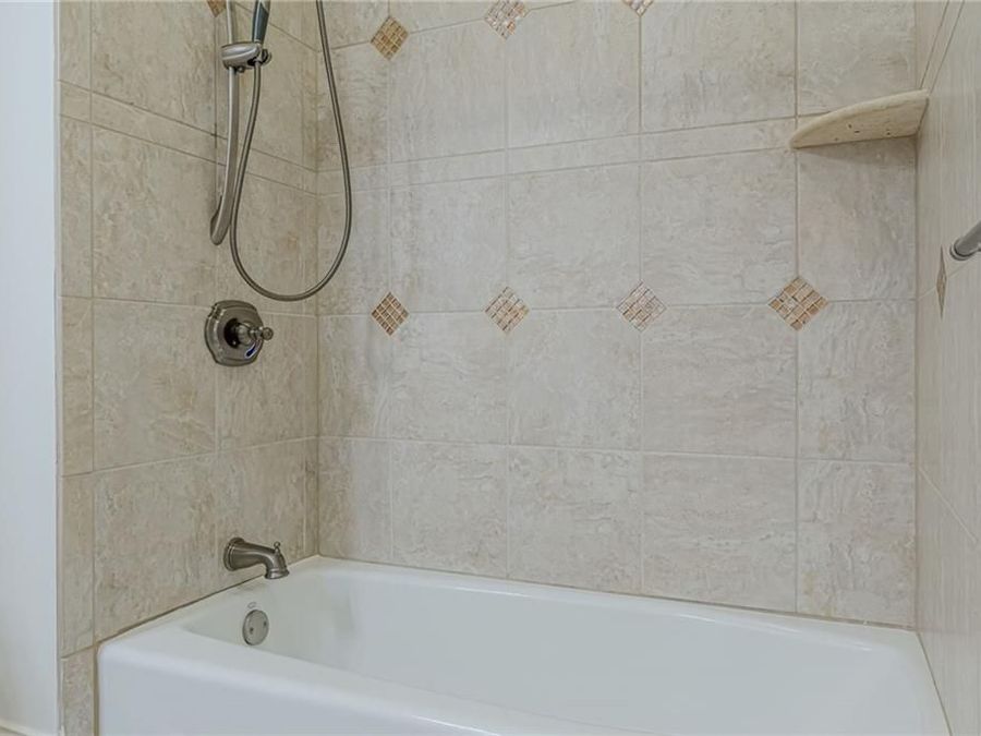 Property Image 126