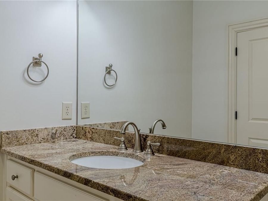 Property Image 127