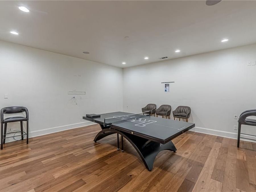 Property Image 138