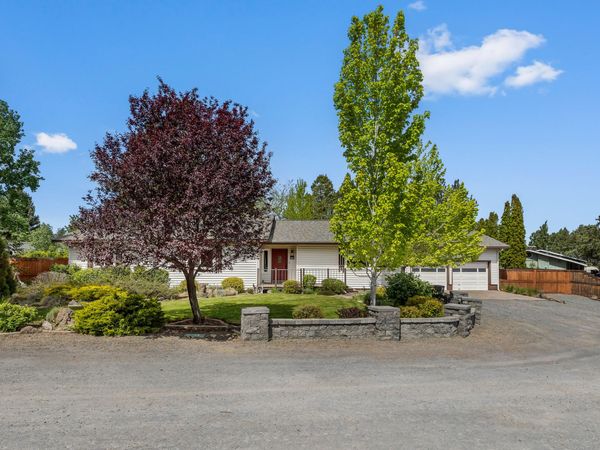 1776 NE Pheasant Lane, Bend, OR 97701