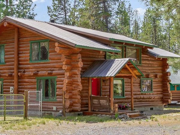 16765 Pine Place, La Pine, OR 97739