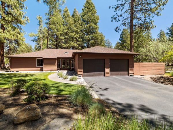 69986 W Meadow Parkway, Sisters, OR 97759