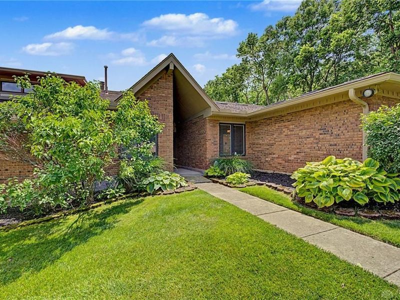 7053 Fallen Oak, Centerville, OH 45459 Photo 2