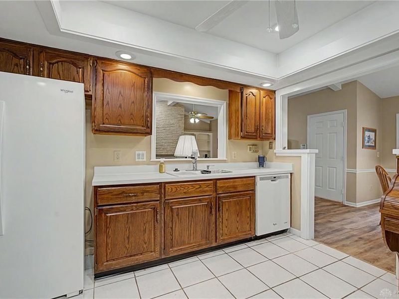 7053 Fallen Oak, Centerville, OH 45459 Photo 7