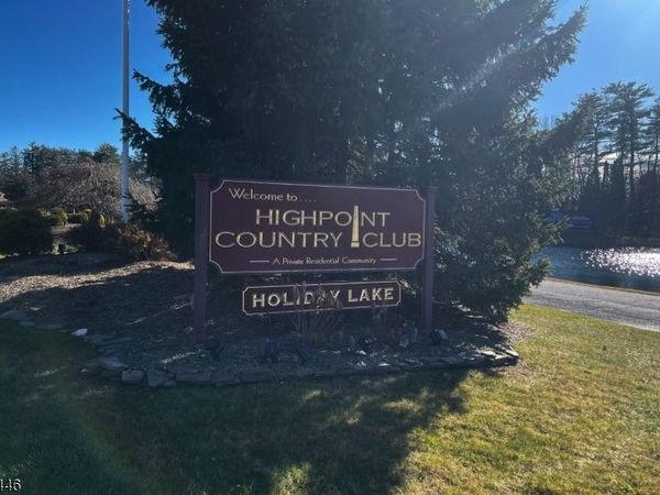 306 Lake Shore South, Unit C, Montague, NJ 07827