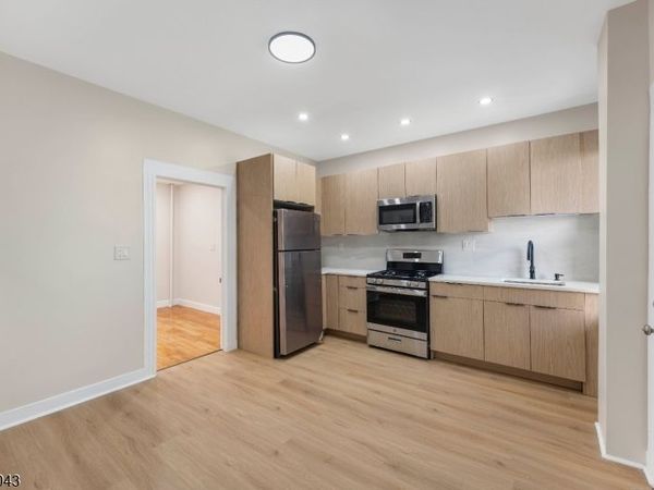 308 Rosehill Pl, Elizabeth, NJ 07202