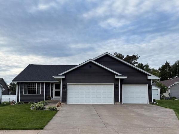 4426 Springfield Drive, Eau Claire, WI 54701
