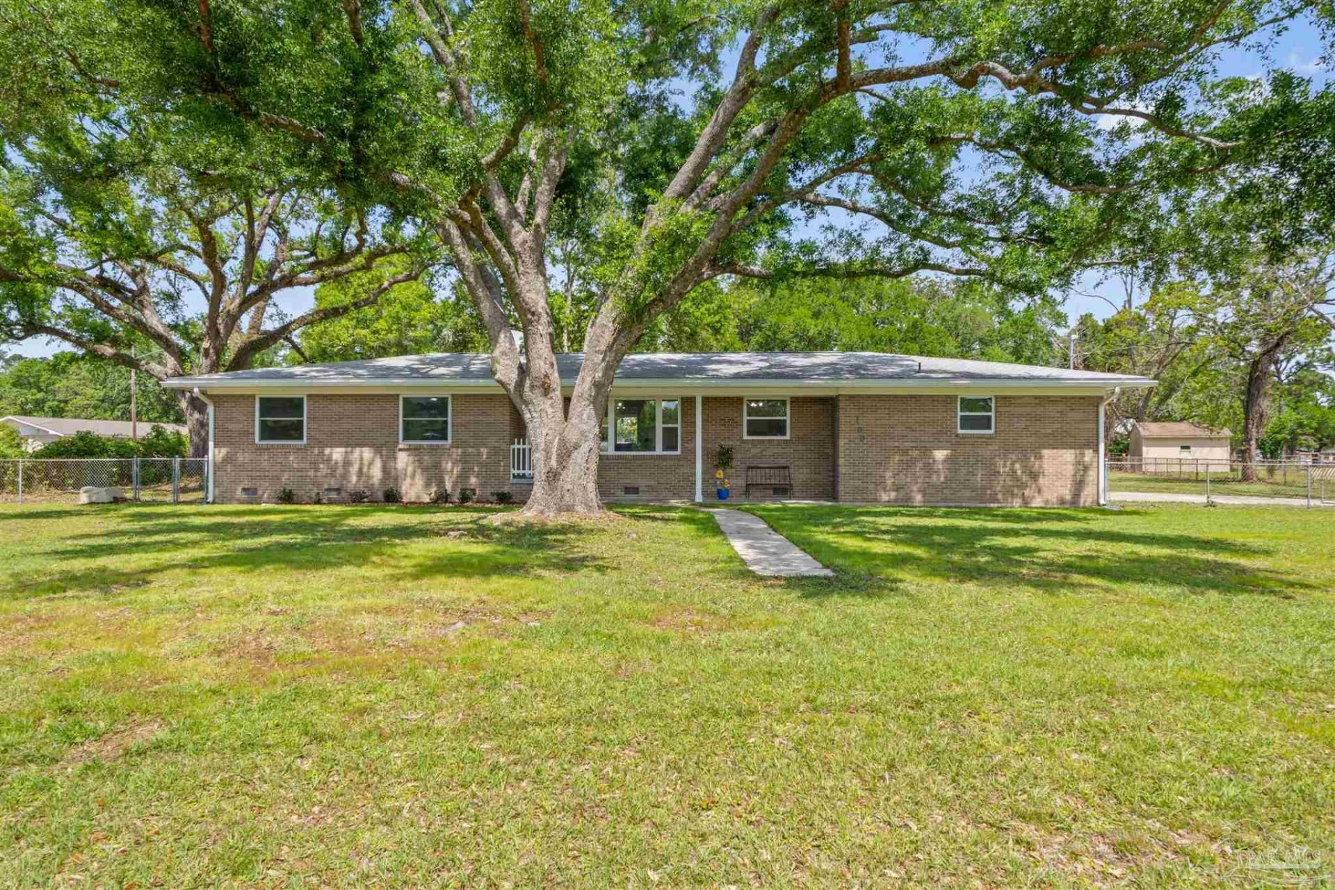 100 S Savannah St, Pensacola, FL 32503 Main Photo