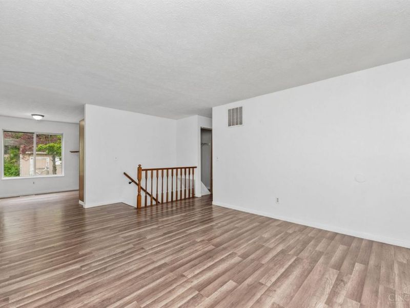 1178 Meadow Knoll Court, Union Twp, OH 45103 Photo 7