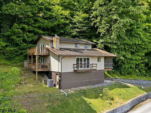 228 Rockley Road, Morgantown, WV 26508