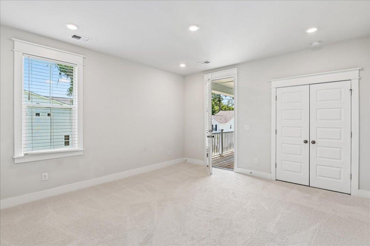 2736 Mcfadden Way Photo 29