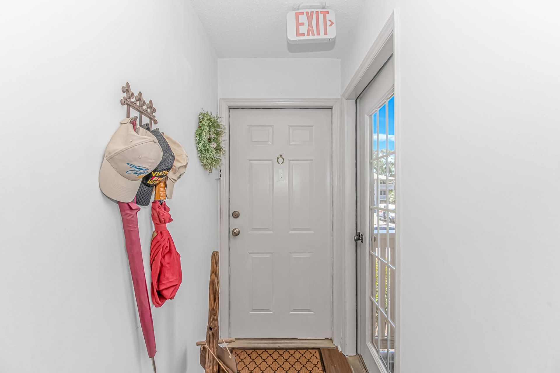 4242 Pinehurst Circle Photo 7