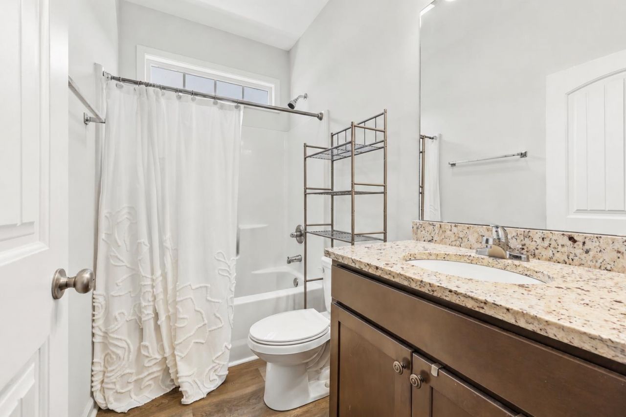 105 N Levee Dr.  Photo 15