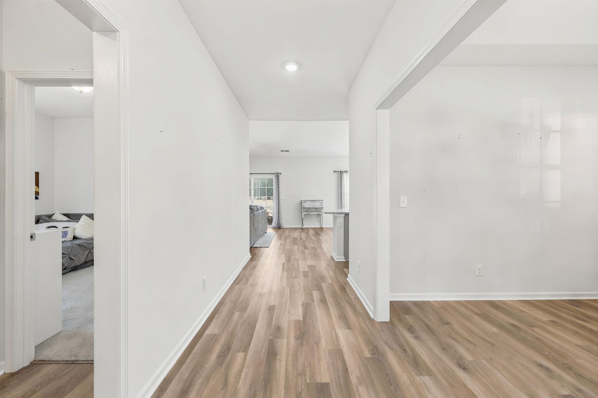 105 N Levee Dr.  Photo 4