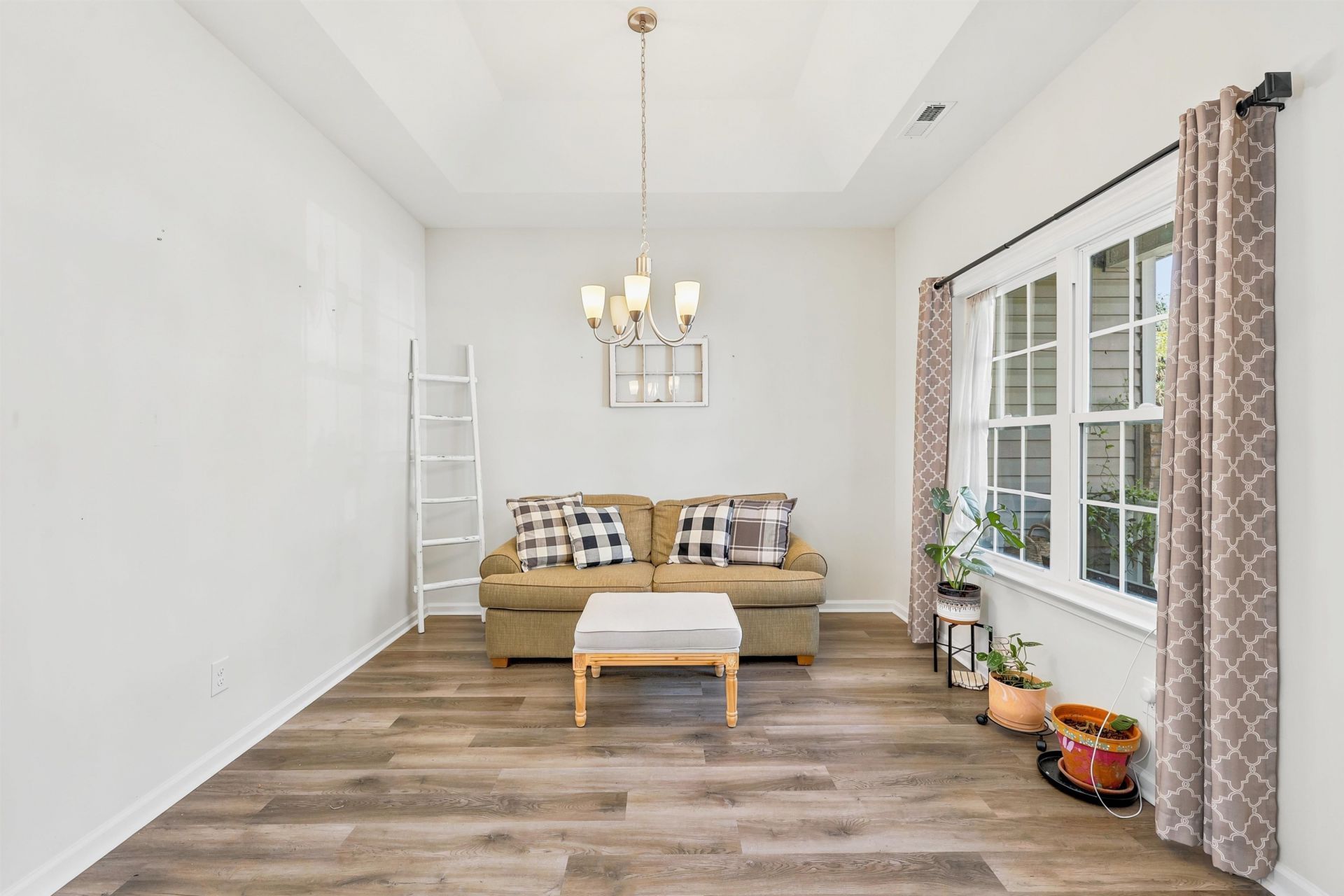 105 N Levee Dr.  Photo 6
